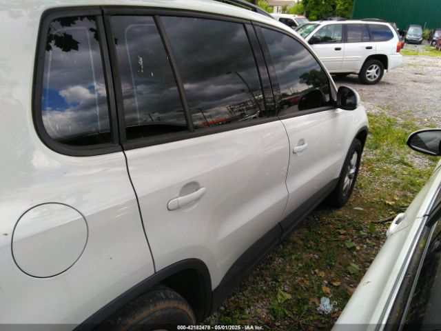 WVGBV7AX1GW003636 Volkswagen TIGUAN S