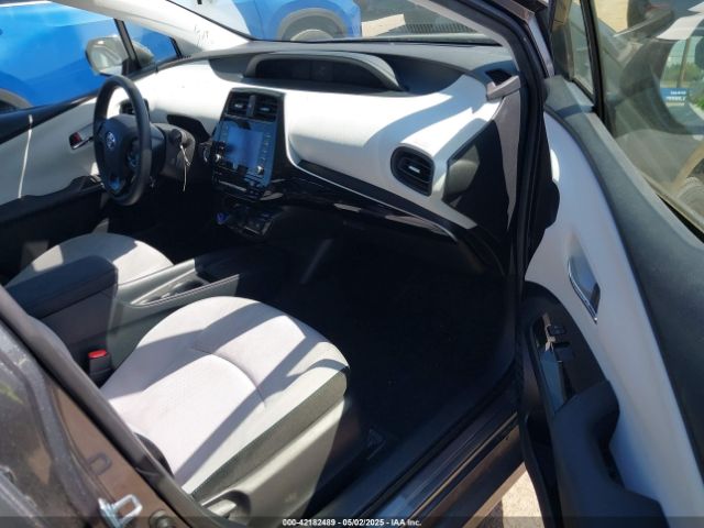 JTDKAMFU0N3173997 Toyota Prius Le