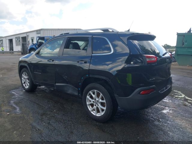 1C4PJMCB4FW648897 Jeep Cherokee Latitude