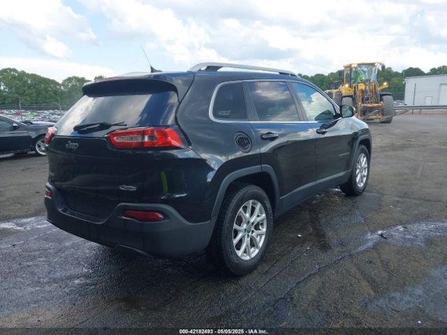 1C4PJMCB4FW648897 Jeep Cherokee Latitude