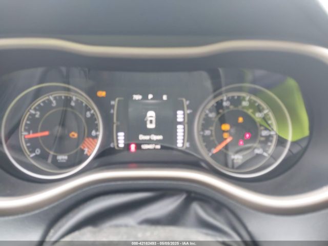 1C4PJMCB4FW648897 Jeep Cherokee Latitude