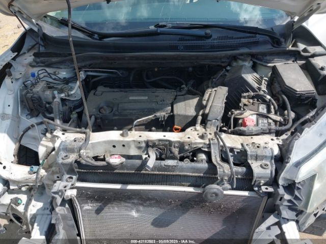 5J6RM3H31GL029294 Honda CR-V LX