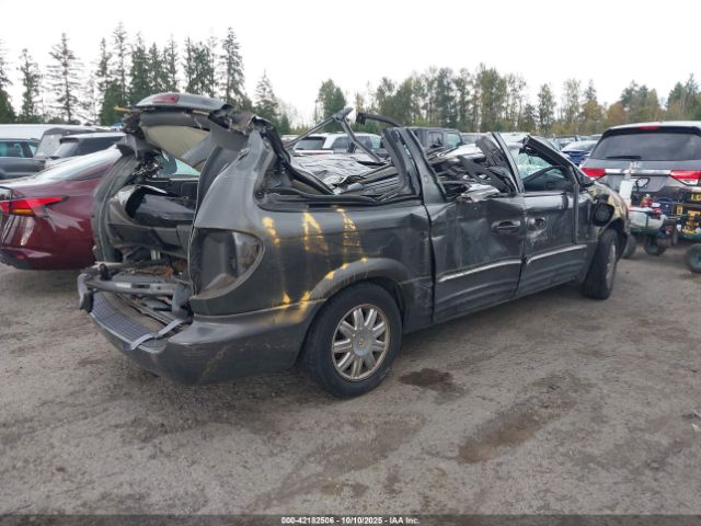 2004 CHRYSLER TOWN & COUNTRY 2C4GP54L04R534395 Photo 3