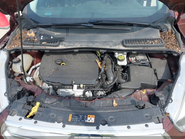 1FMCU9GD4JUB52318 Ford ESCAPE SE