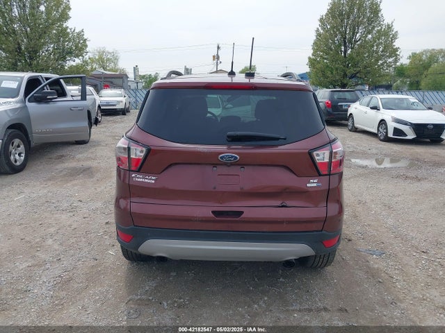 1FMCU9GD4JUB52318 Ford ESCAPE SE