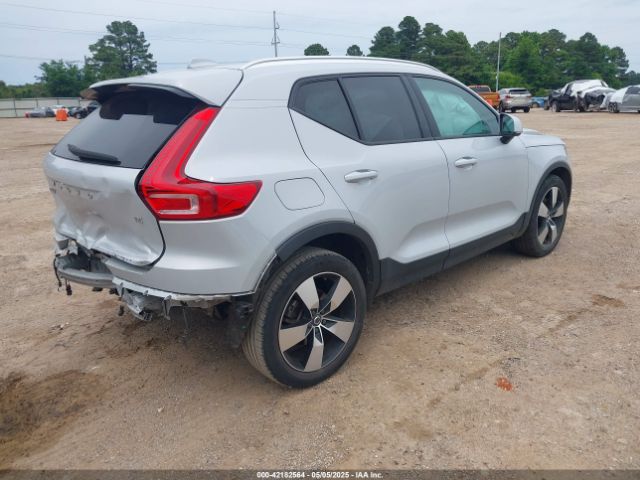 2021 VOLVO XC40 YV4AC2HKXM2464627 Photo 3