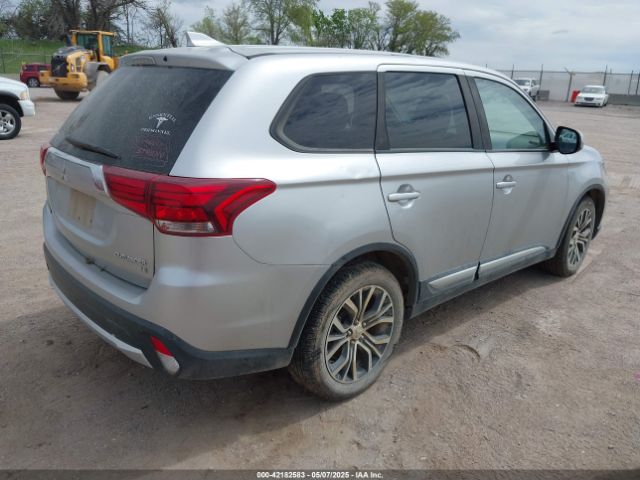 2018 MITSUBISHI OUTLANDER JA4AZ3A39JZ042985 Photo 3