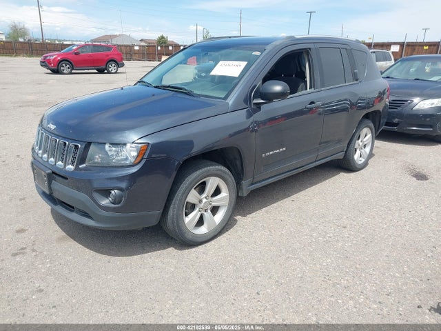1C4NJDBB6FD152147 Jeep Compass Sport
