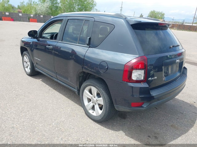 1C4NJDBB6FD152147 Jeep Compass Sport