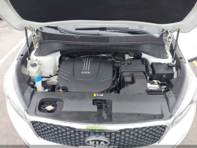 5XYPG4A51GG011668 KIA Sorento 3.3l Lx
