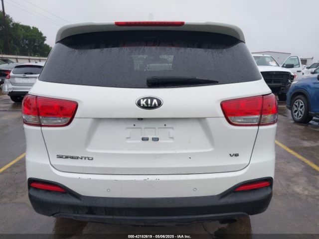 5XYPG4A51GG011668 KIA Sorento 3.3l Lx