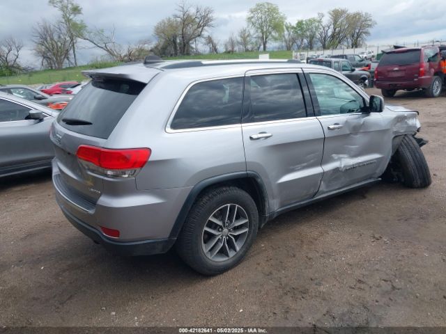 2017 JEEP GRAND CHEROKEE 1C4RJFBG9HC776459 Photo 3
