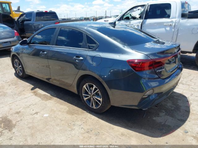 3KPF24AD9RE819395 KIA Forte Lxs