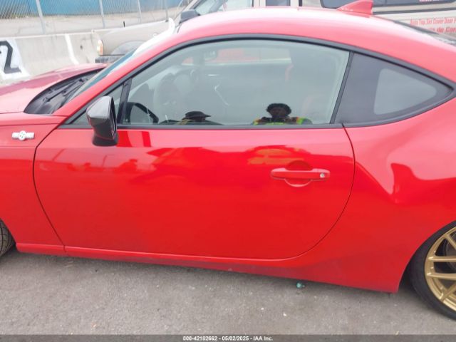 JF1ZNAA12F9704152 Scion FR-S