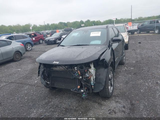 3C4NJDCBXJT333639 Jeep Compass Limited 4x4