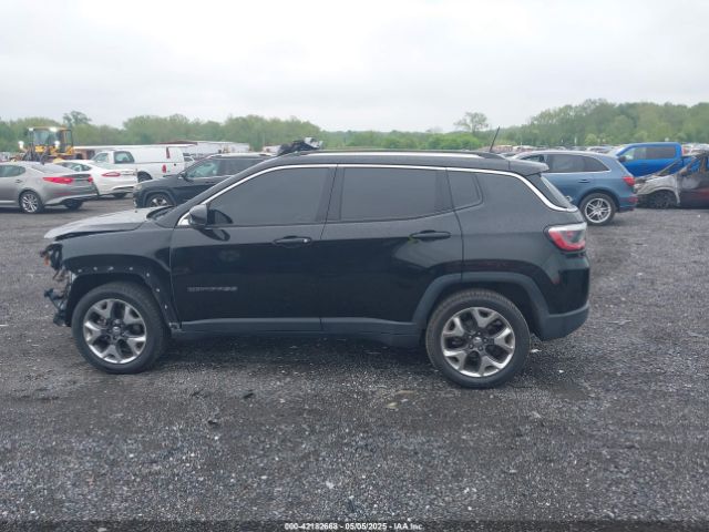 3C4NJDCBXJT333639 Jeep Compass Limited 4x4