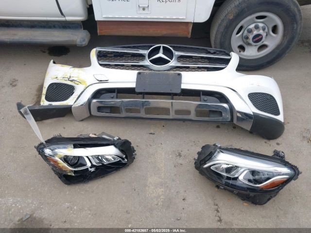 WDC0G4JB0KF669334 Mercedes-Benz GLC 300