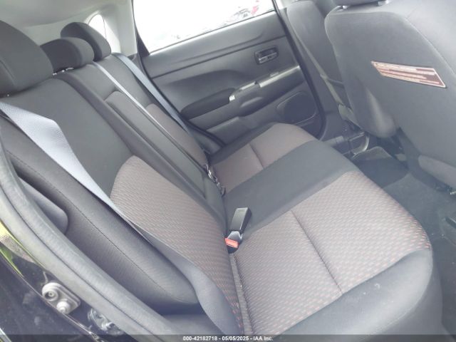 JA4AR3AU1JU017195 Mitsubishi Outlander Sport 2.0 Es