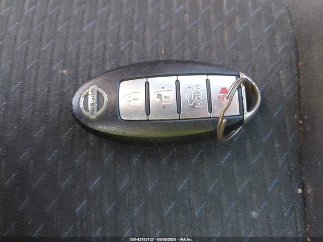 3N1AB7AP7FY319240 Nissan 2015
