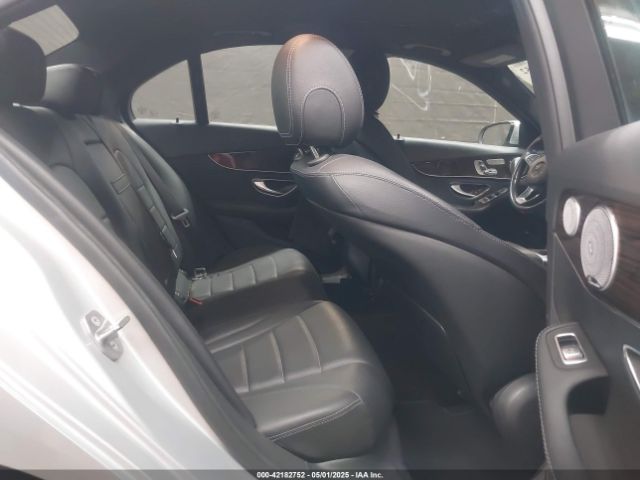 55SWF4KBXJU255125 Mercedes-Benz C 300 4matic