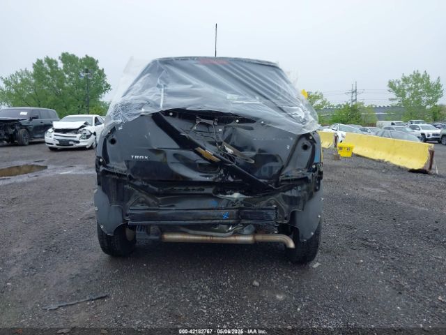 KL7CJKSB6LB324435 Chevrolet Trax Fwd Ls