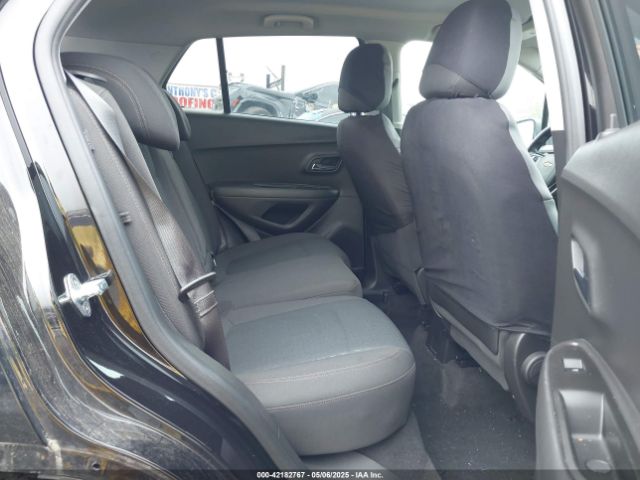 KL7CJKSB6LB324435 Chevrolet Trax Fwd Ls