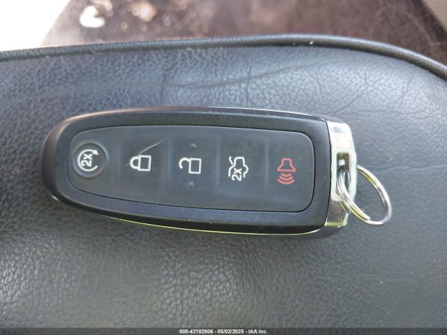 2LMDJ8JK7EBL18166 Lincoln MKX