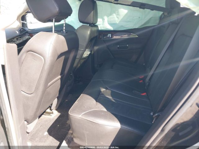 2LMDJ8JK7EBL18166 Lincoln MKX