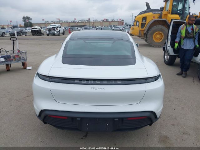 WP0AA2Y13RSA10794 Porsche Taycan