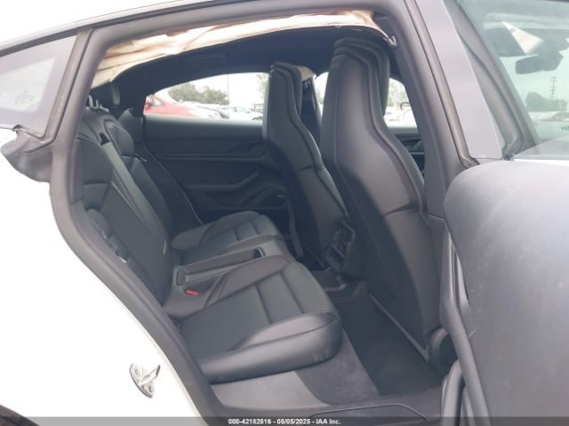WP0AA2Y13RSA10794 Porsche Taycan