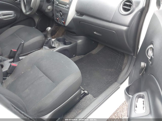 Nissan Versa Note S (sr) 2015 3N1CE2CP6FL442377 Image 5