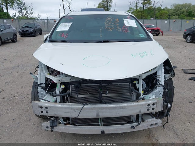 5TDYSKFC6MS002087 Toyota SIENNA XLE