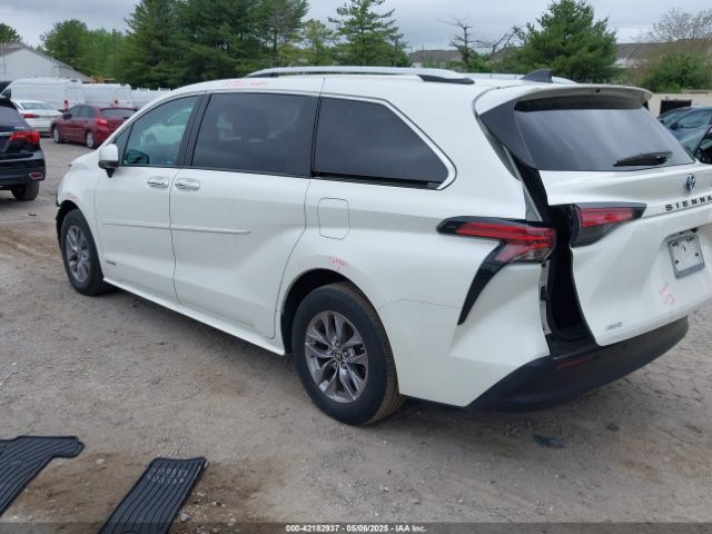 2021 TOYOTA SIENNA 5TDYSKFC6MS002087 Photo 2