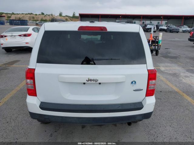 1C4NJPFA0HD149248 Jeep Patriot Latitude Fwd