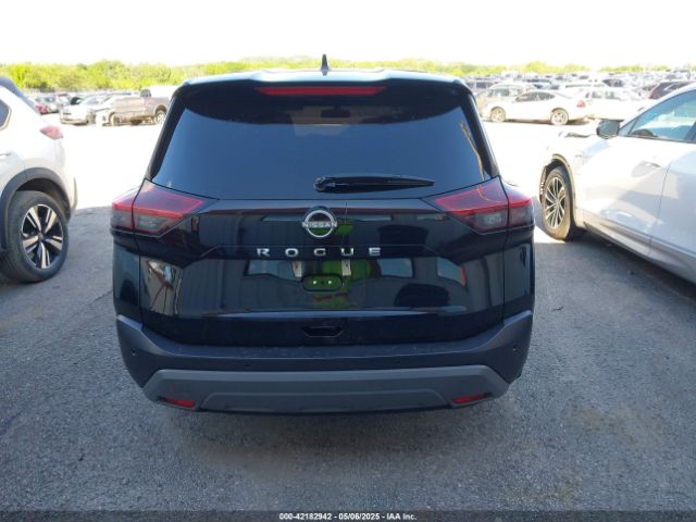 5N1BT3AA7PC689452 Nissan Rogue S Fwd