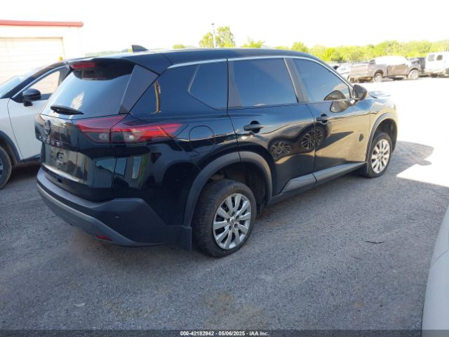 5N1BT3AA7PC689452 Nissan Rogue S Fwd