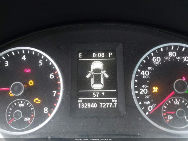 WVGBV3AX0EW551097 Volkswagen TIGUAN S