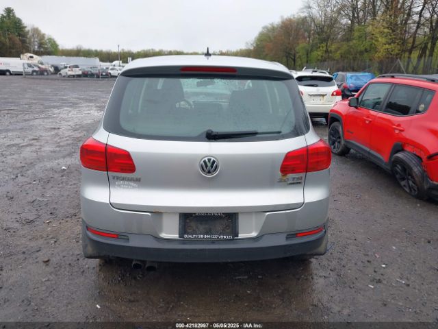 WVGBV3AX0EW551097 Volkswagen TIGUAN S