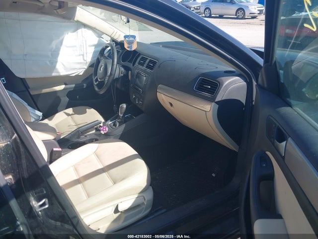3VWDB7AJ4HM408261 Volkswagen Jetta 1.4t Se