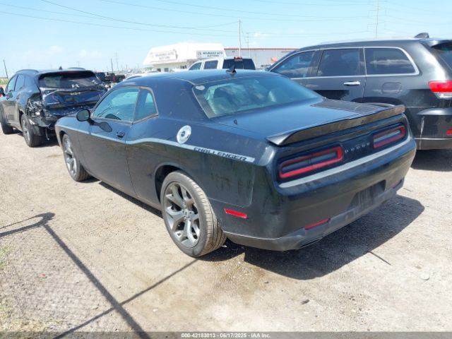 2017 DODGE CHALLENGER 2C3CDZAGXHH501071 Photo 2