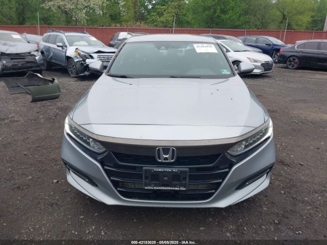 1HGCV1F3XJA089109 Honda Accord Sport