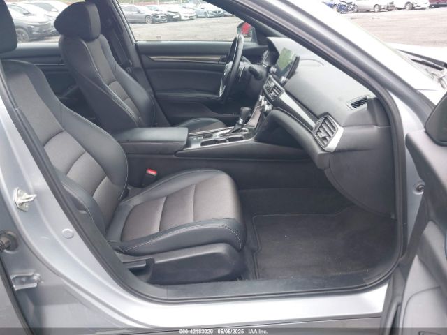 1HGCV1F3XJA089109 Honda Accord Sport