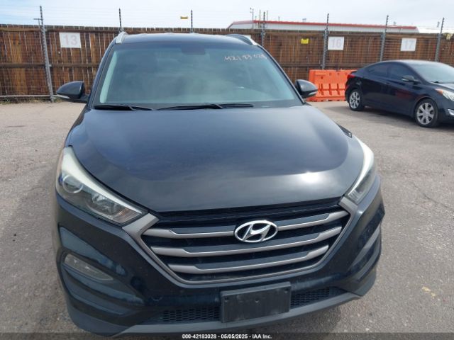 KM8J33A27GU181240 Hyundai Tucson Sport