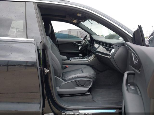 2019 AUDI Q8 WA1AVAF18KD020465 Photo 4