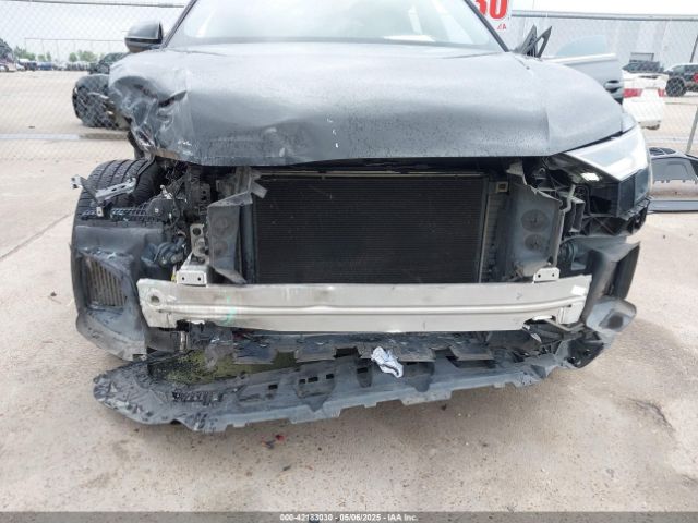 2019 AUDI Q8 WA1AVAF18KD020465 Photo 5