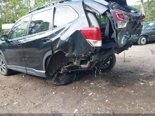 JF2SKAUC6KH439996 Subaru Forester Limited