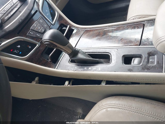Buick lfx 2014 1G4GB5G3XEF201779 Image 22
