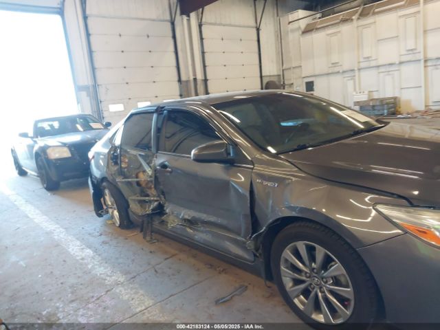 4T1BD1FK4HU217661 Toyota Camry Hybrid Xle
