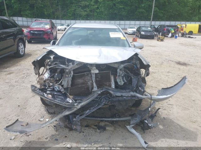 2T1BURHE8FC367311 Toyota COROLLA L