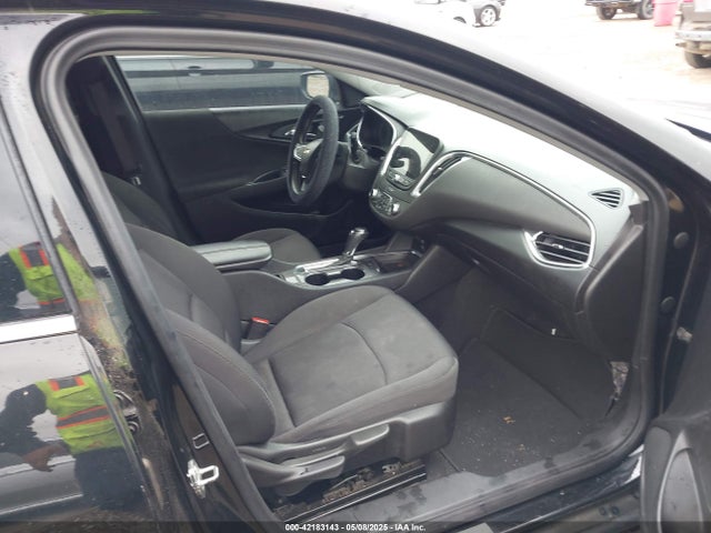1G1ZD5ST9LF119255 Chevrolet Malibu Fwd Lt